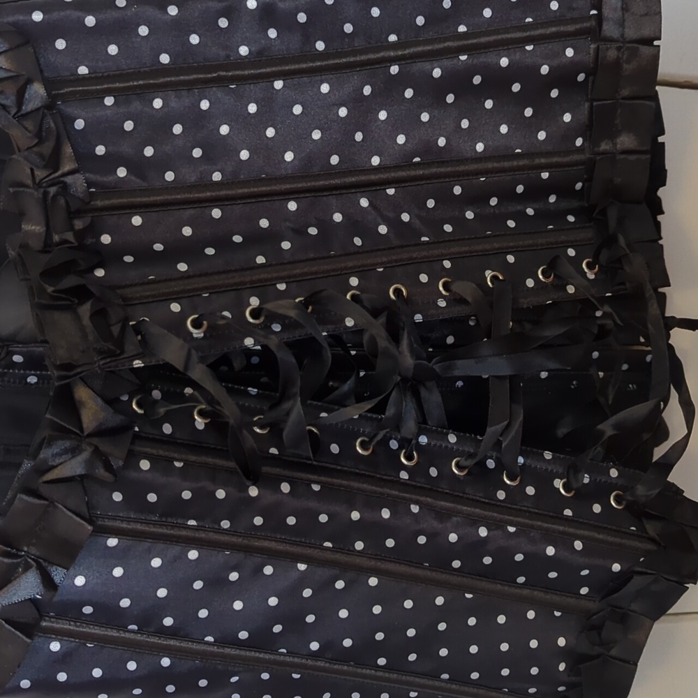 Black polka dot corset top - Picture 3 of 8